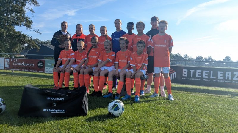 O13 in een nieuw tenue dankzij Schuttingdeal.nl